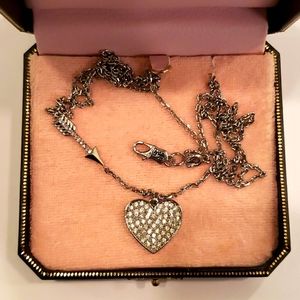 Juicy Couture 2000s Rhinestone Heart Necklace